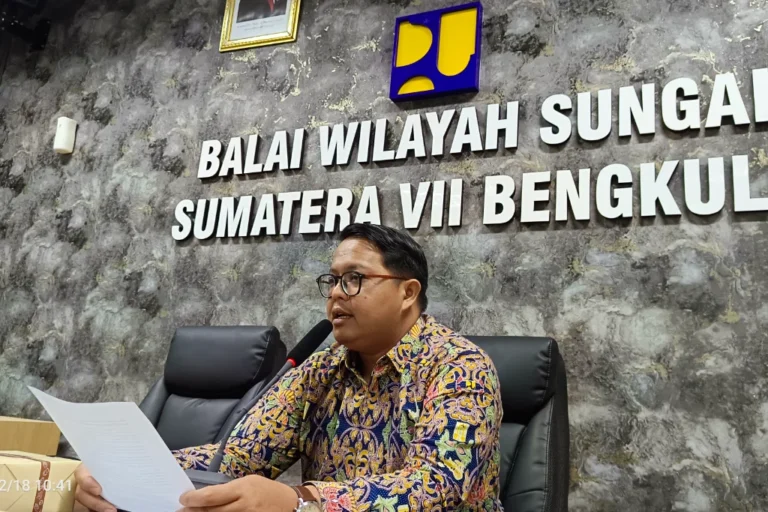 Hadi Buana, Kepala Satker PJSA (Pelaksana Jaringan Sumber Air) BWS Sumatera VII Bengkulu.