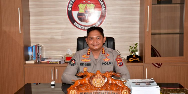 Kombes Henry, Kabid Humas Polda NTT